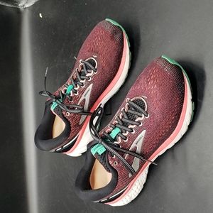 brooks ghost 11 pink